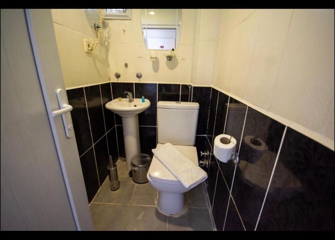 Istanbul Ozyurt Hotel Kumkapi ภายนอก รูปภาพ